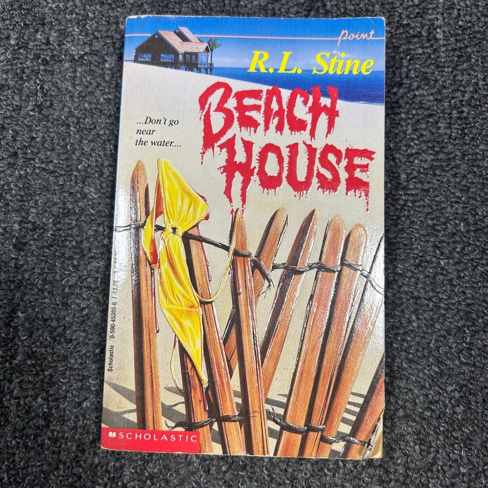 R.L. Stine Beach House Point Horror Book 1st Printing 1992 Paperback Good Retro
